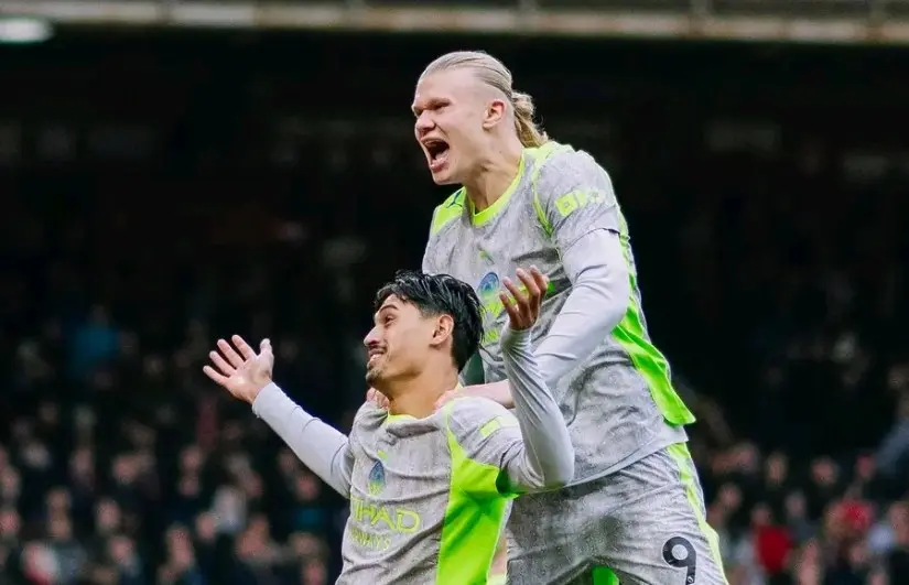 فريق مانشستر سيتي يهزم نوتينجهام فورست بنتيجة 1 - 2 في بطولة الدوري الإنجليزي.