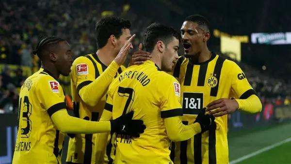 فريق بروسيا دورتموند يهزم فولفسبورج بنتيجة 0 - 1 في بطولة الدوري الألماني.