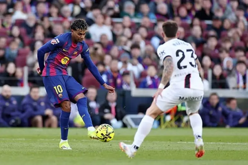 فاز فريق برشلونة على فريق مايوركا بنتيجة 3 - 0 في بطولة الدوري الإسباني.